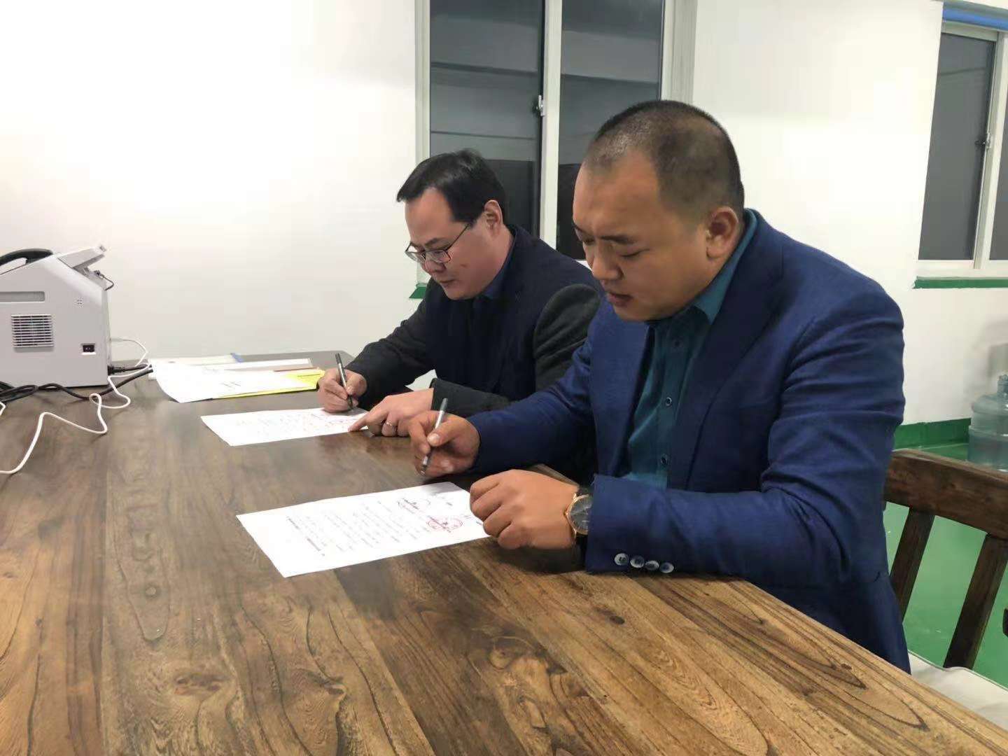 凯发国际环保与澜达石油设备签署战略合作协议